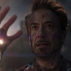Tony Stark with the gauntlet in Avengers: Endgame